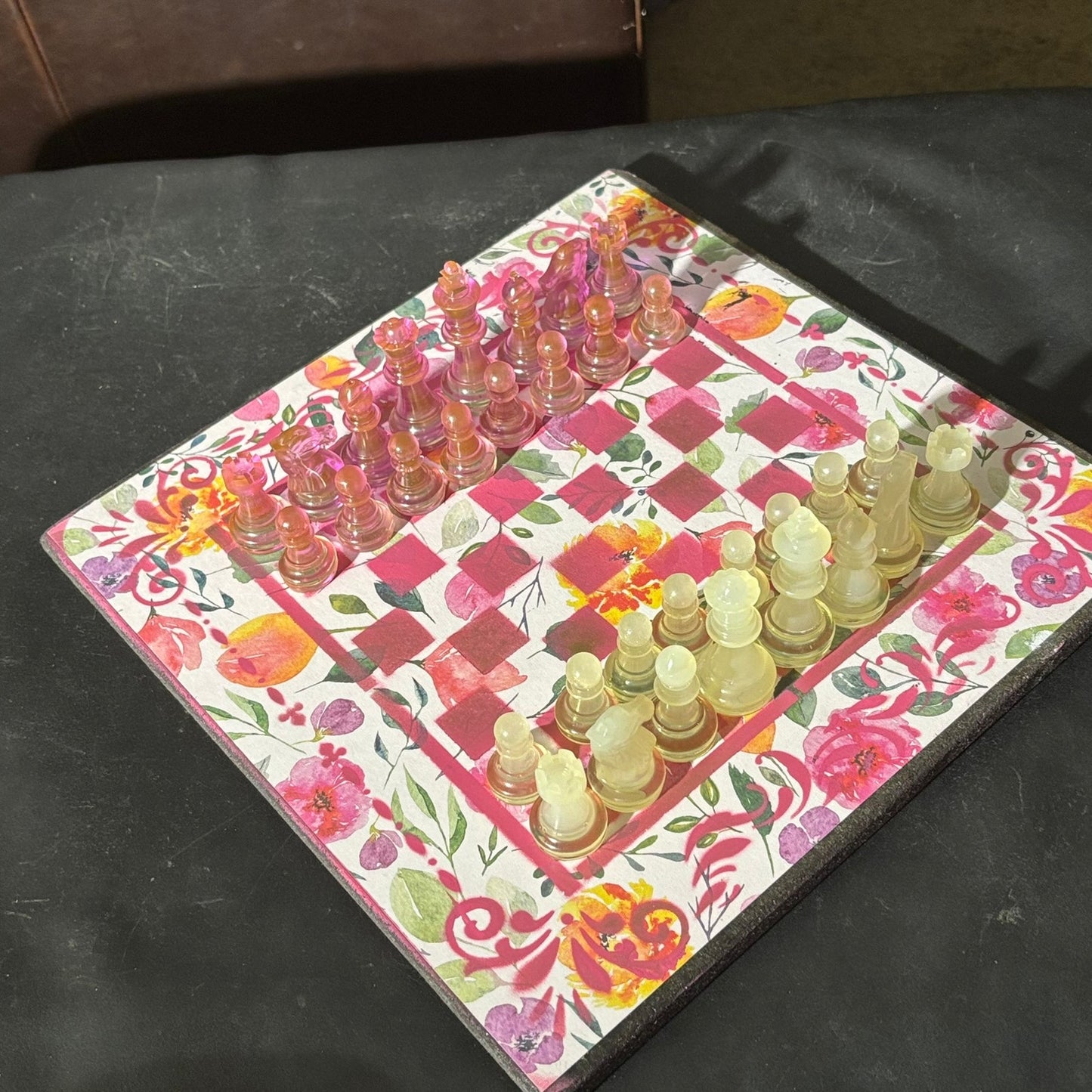 Supreme Pink Flowers - Scrapbook Chess Set