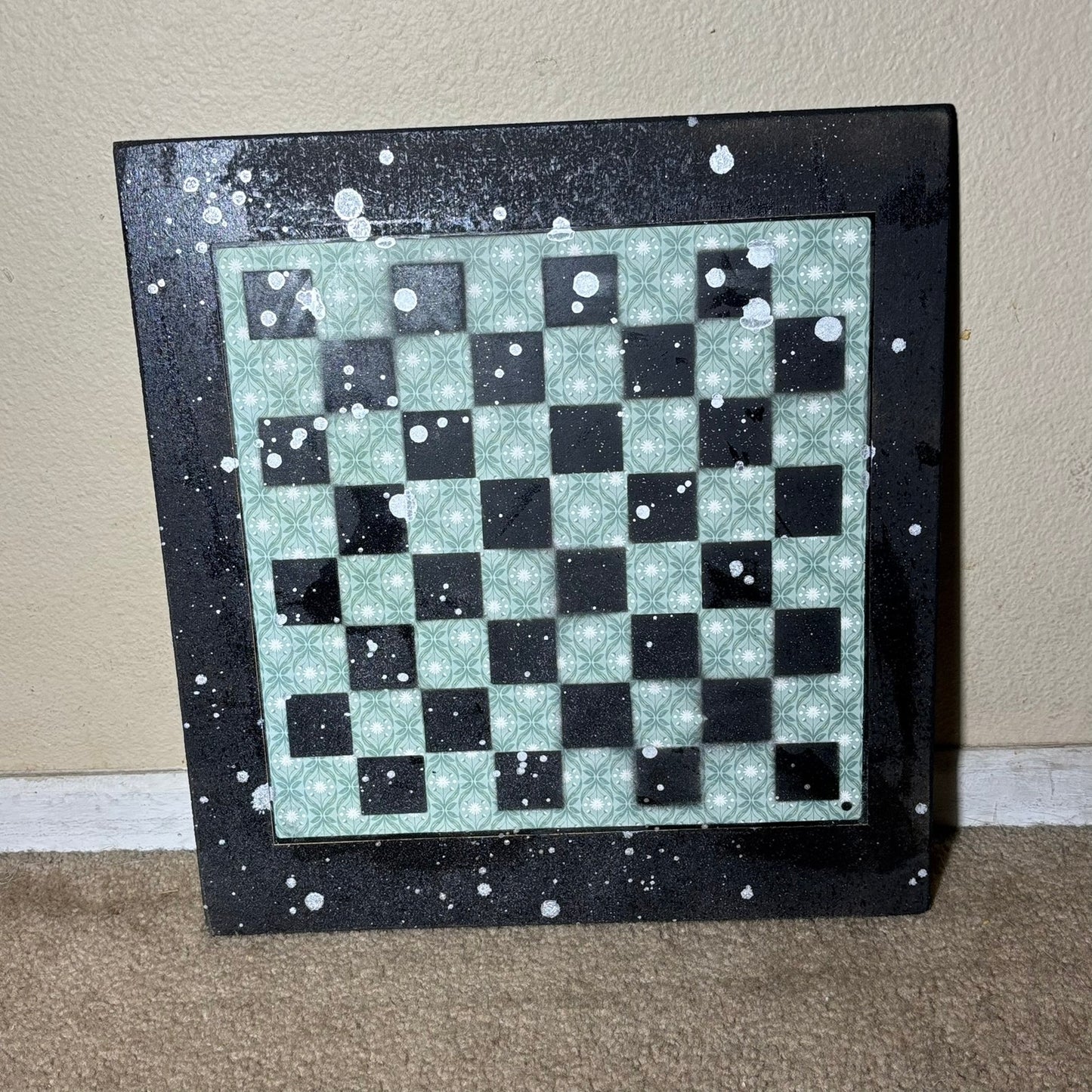 Green Patterned Chrome Drip - Large Scrapbook Chess Board