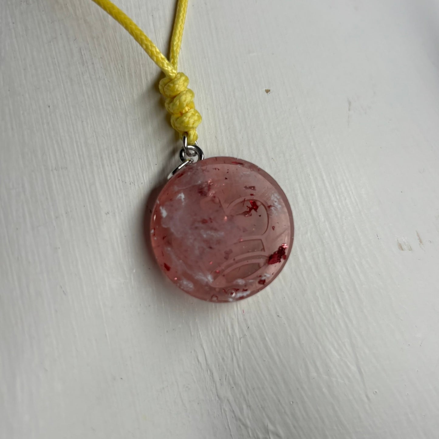 Beautiful Fading King - Handmade Resin Chess Necklace