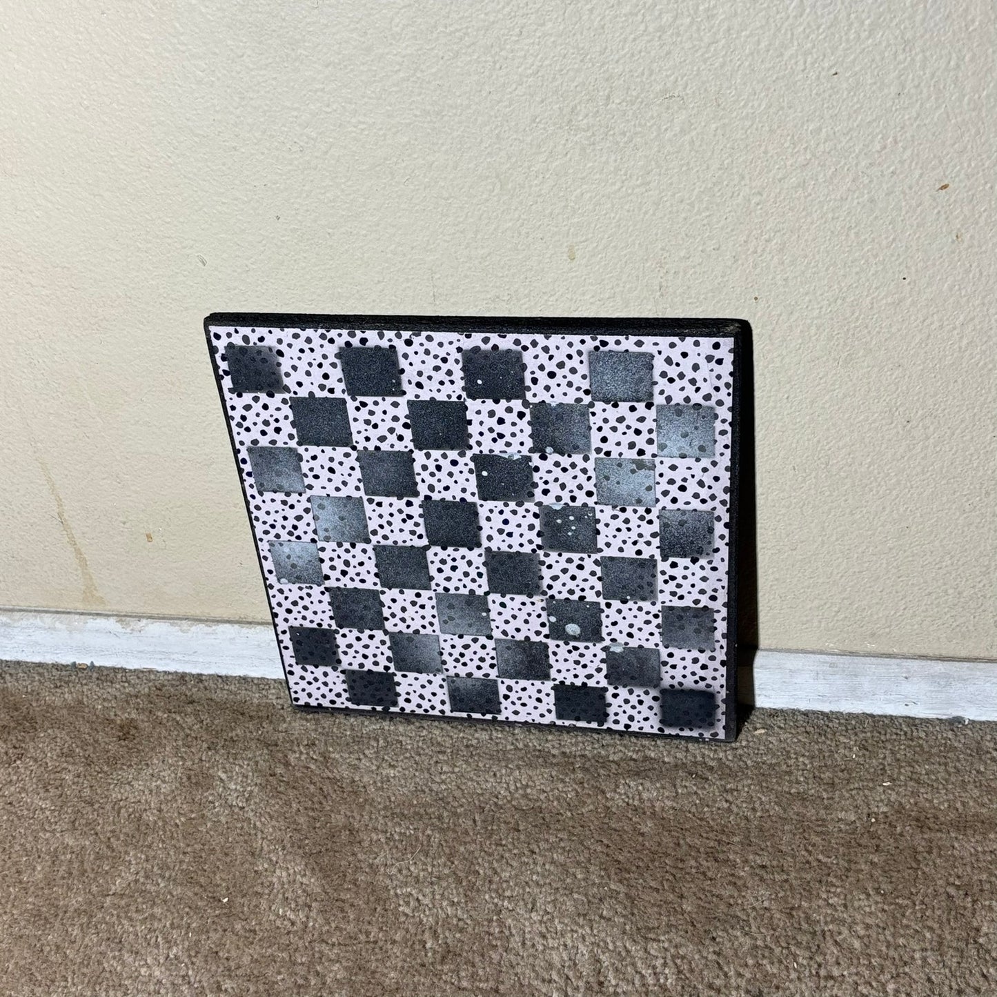Spotted Ice Black - Scrapbook Chess Board