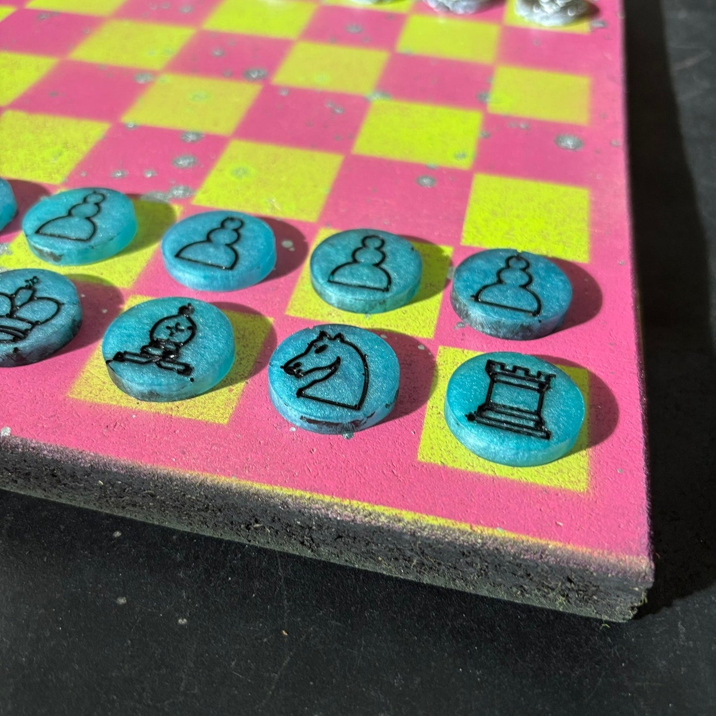 Neon Green Pink - Painted Chess Set