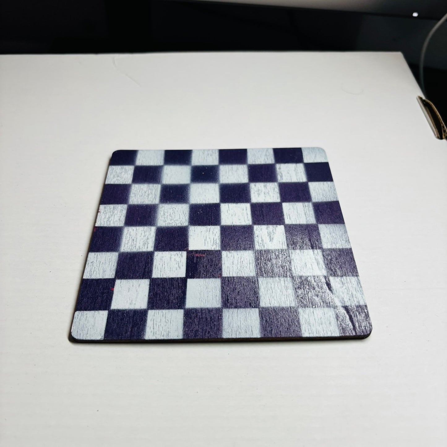 Dark Purple & White - Mini Chess Set