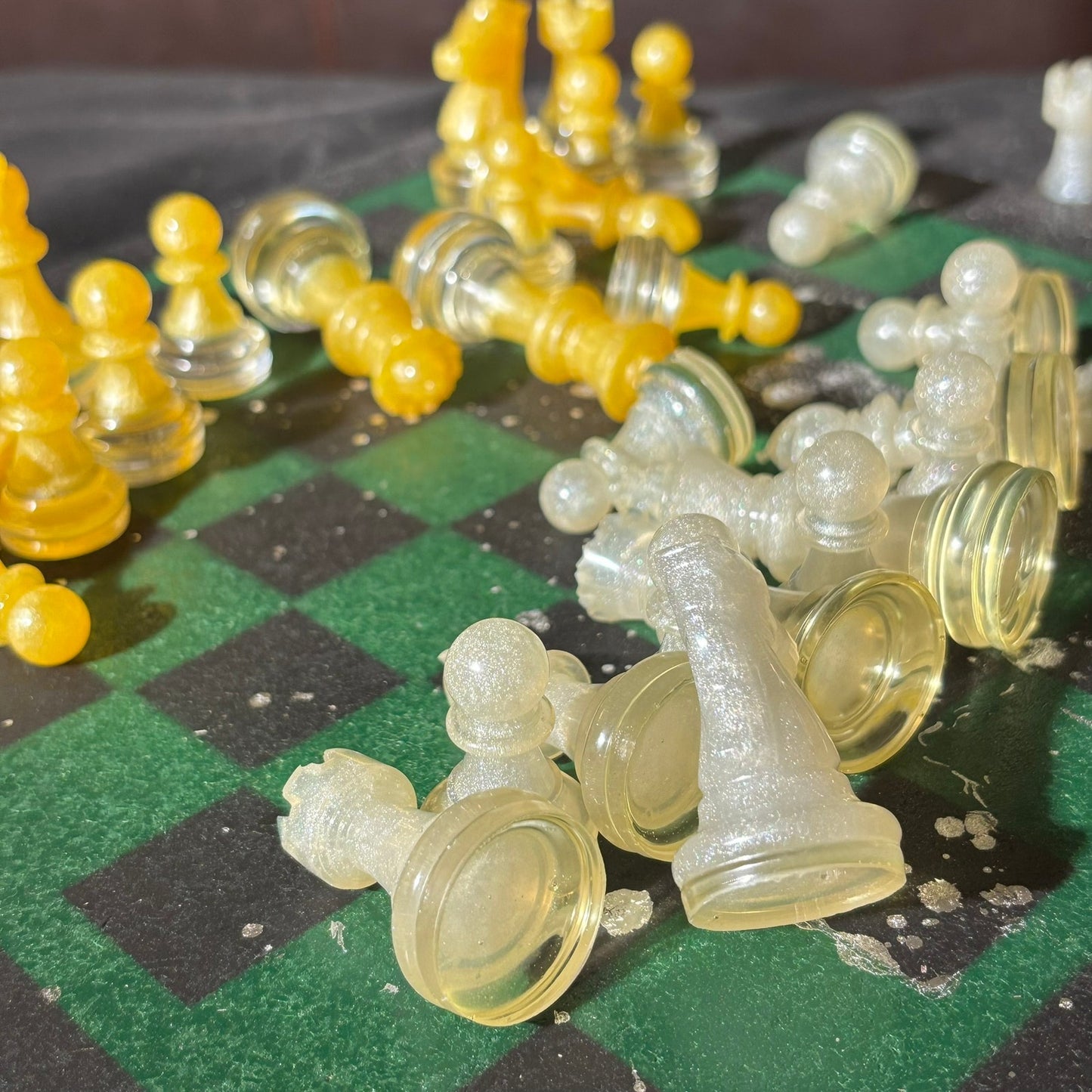 Mistic Yellow Green - Painted Chess Set