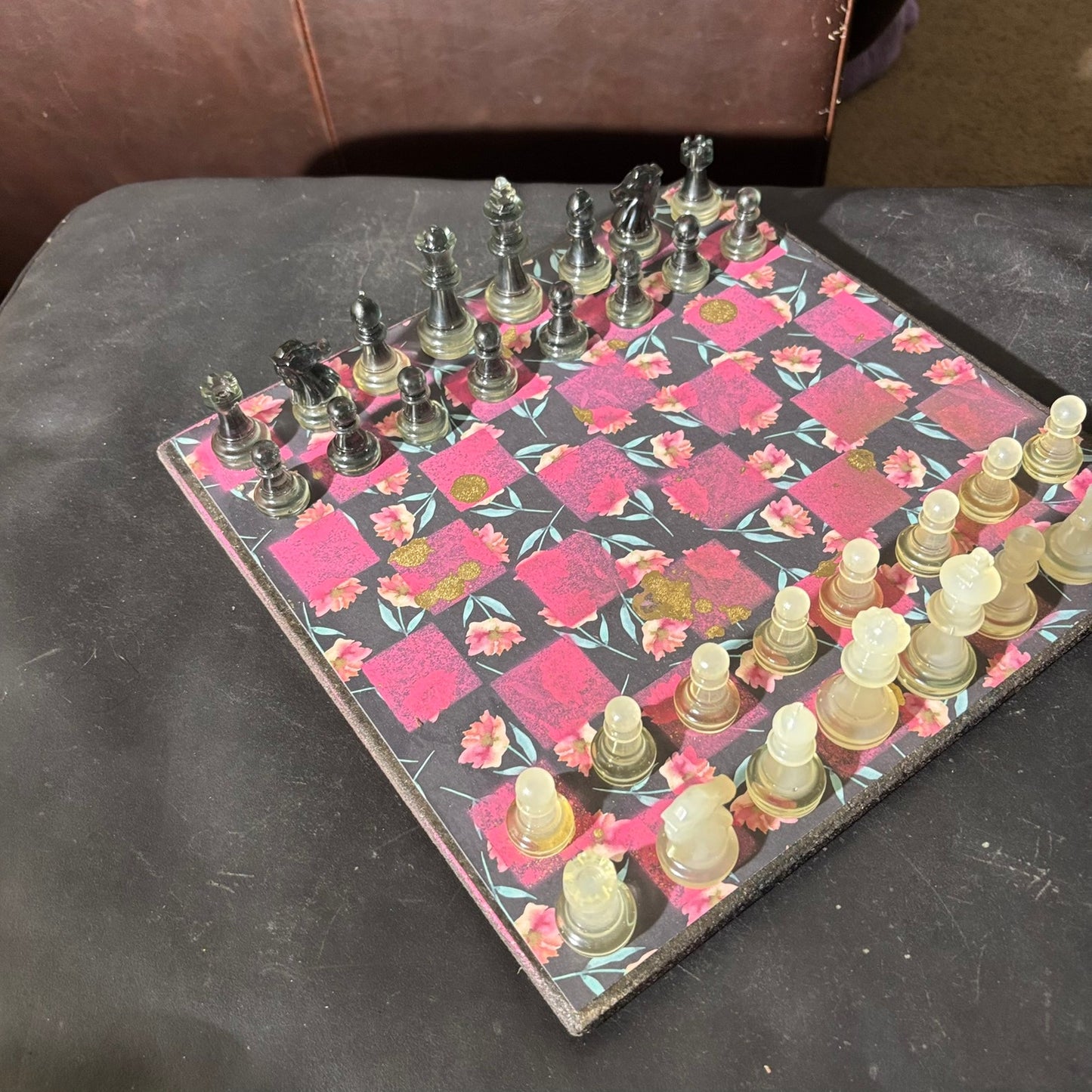 Beautiful Black Pink Flowers - Scrapbook Chess Set