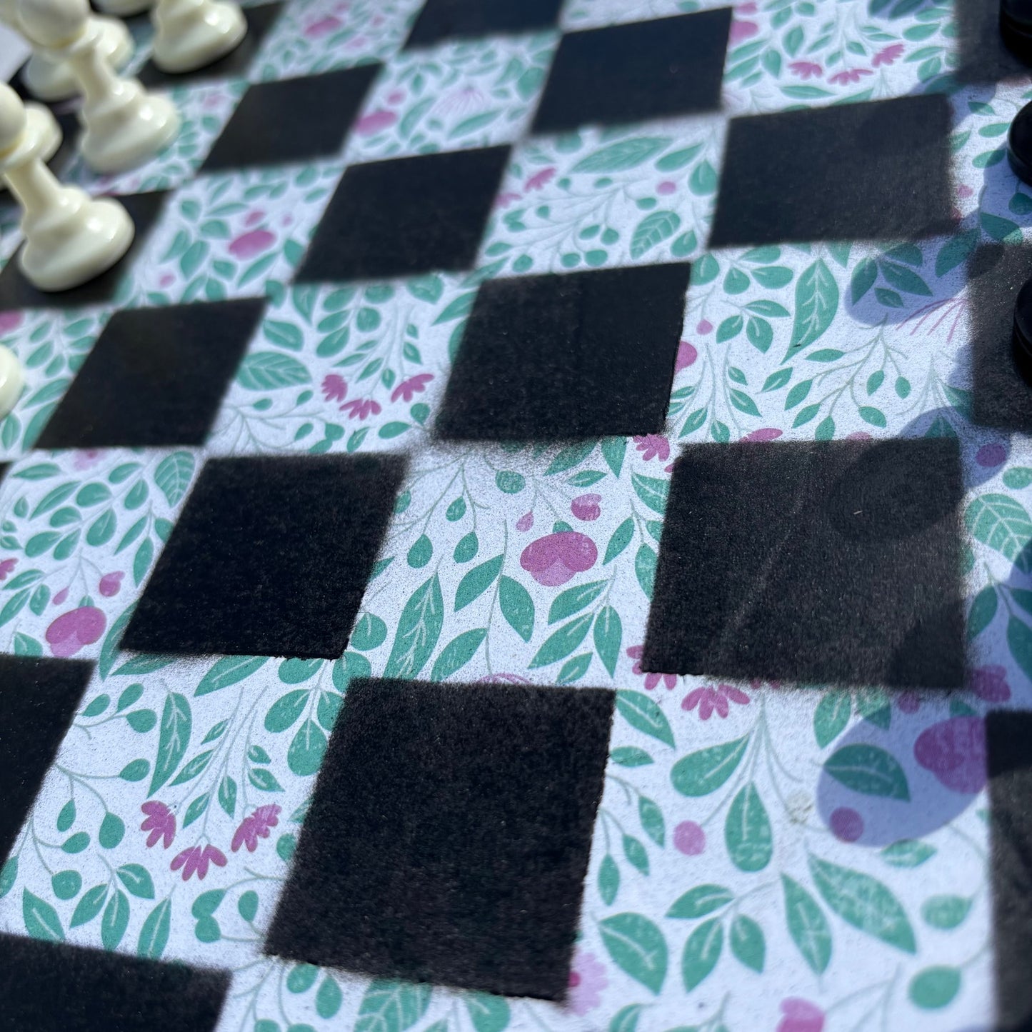 Vintage Flowers - Scrapbook Chess Set