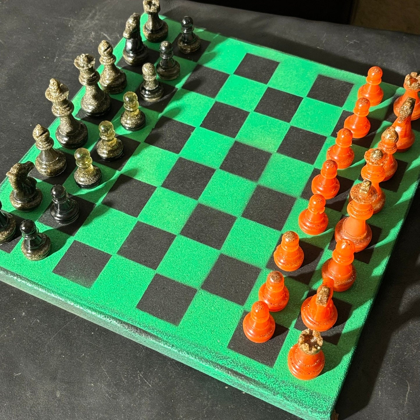 Opal Fire Green - Painted Chess Set