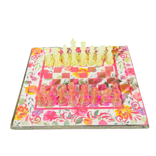 Supreme Pink Flowers - Scrapbook Chess Set