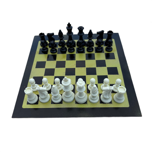 Splendid Green - Painted Chess Set