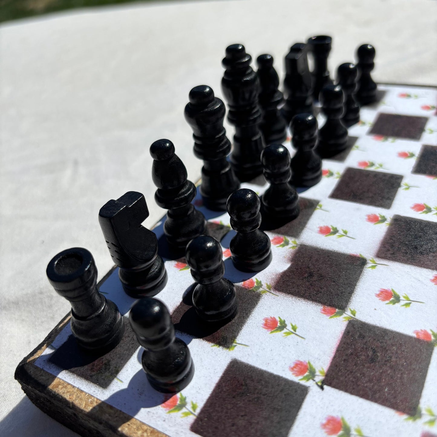 Simple Rose - Scrapbook Chess Set
