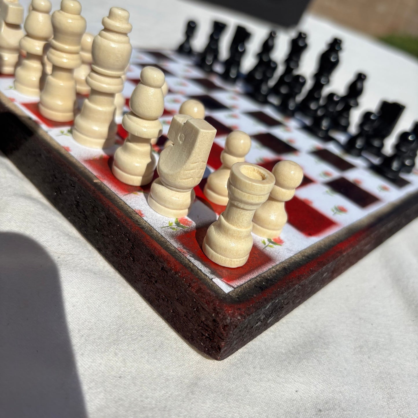 Simple Rose - Scrapbook Chess Set