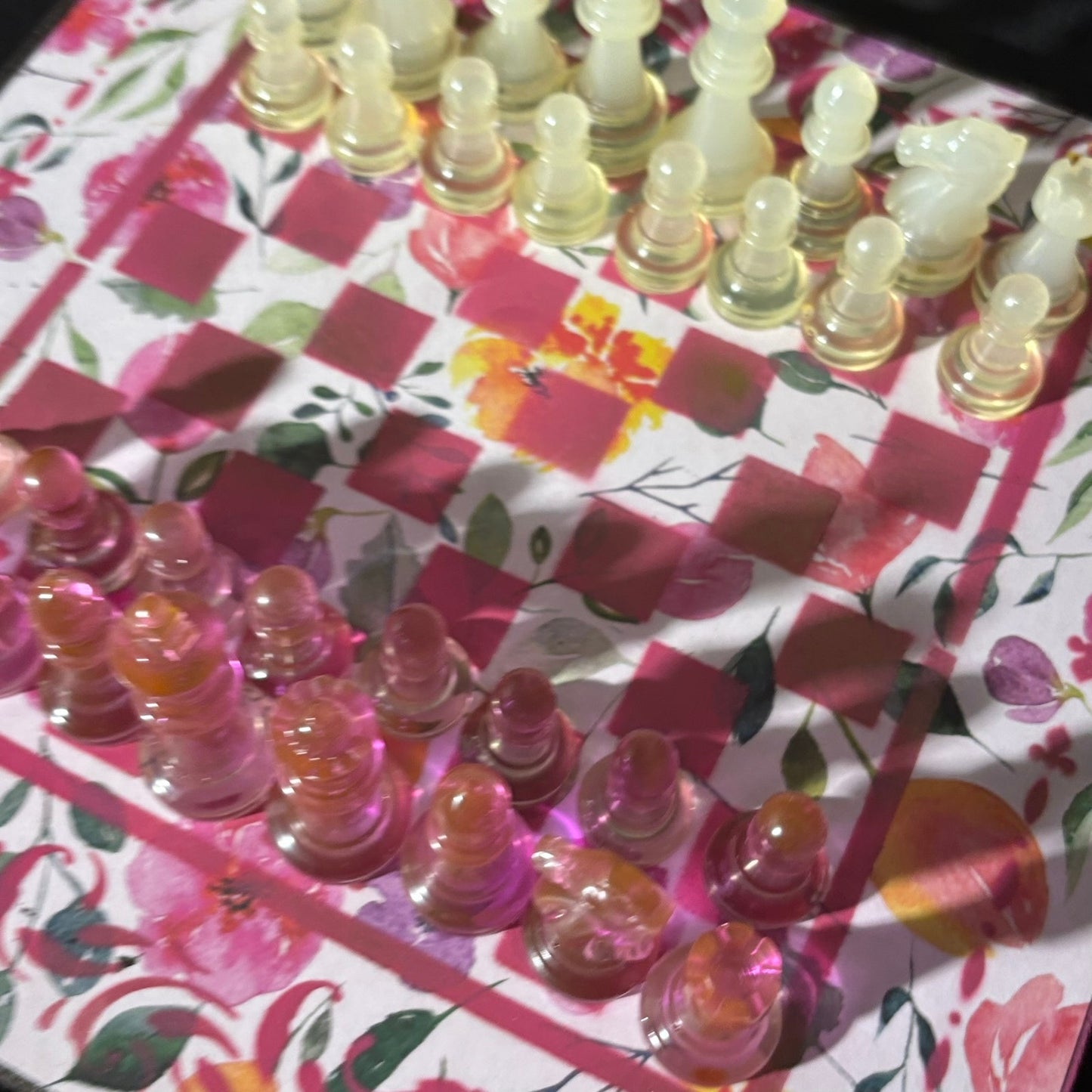 Supreme Pink Flowers - Scrapbook Chess Set
