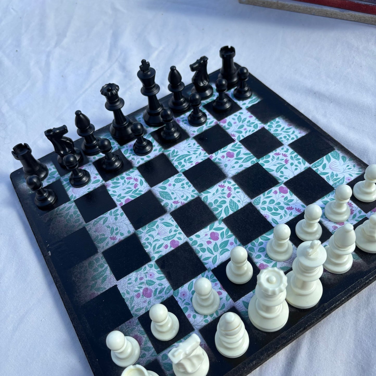Vintage Flowers - Scrapbook Chess Set