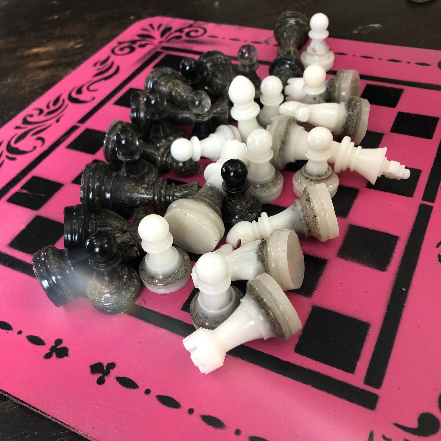 Royal Pink & Black - Painted Chess Set