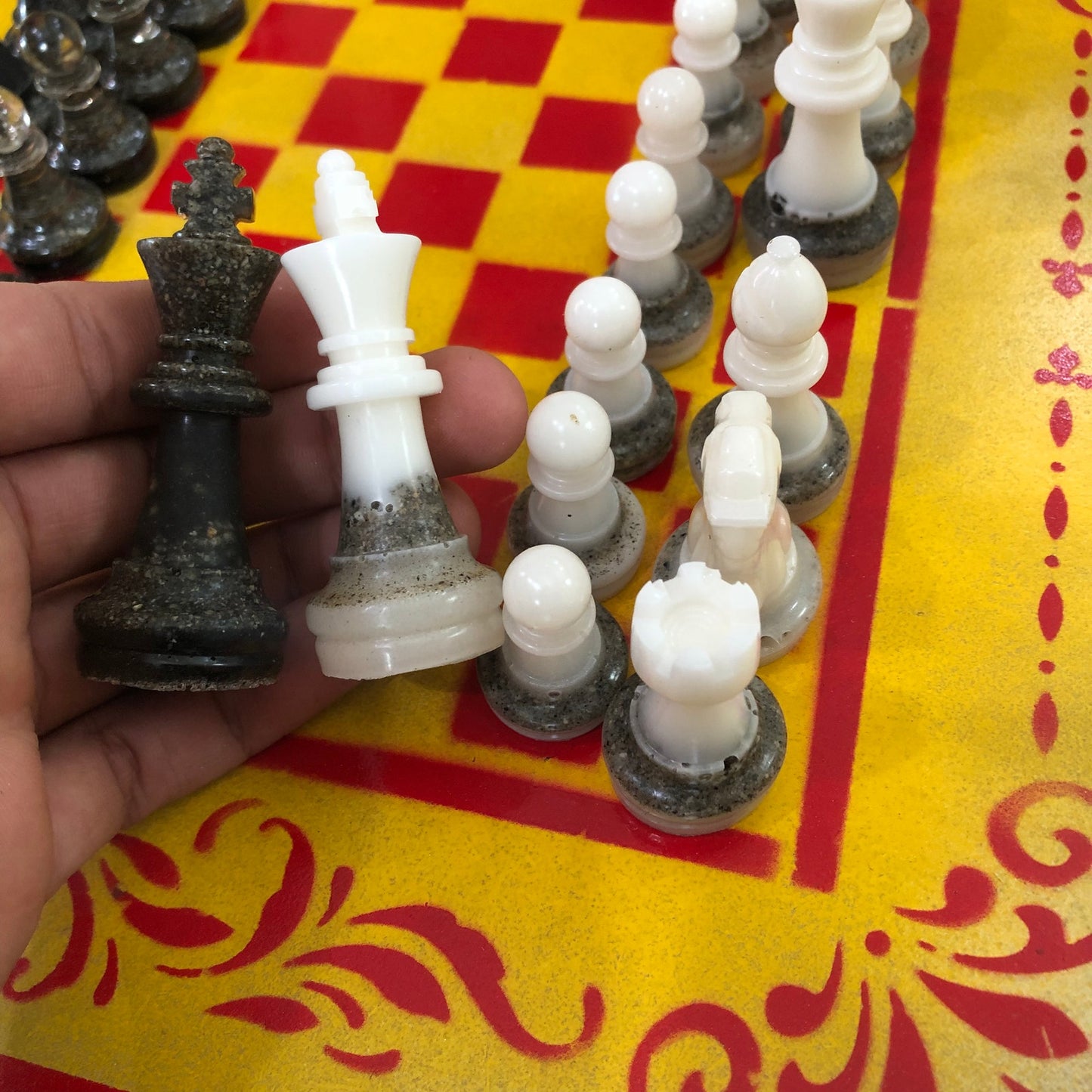 Royal Yellow & Red - Painted Chess Set