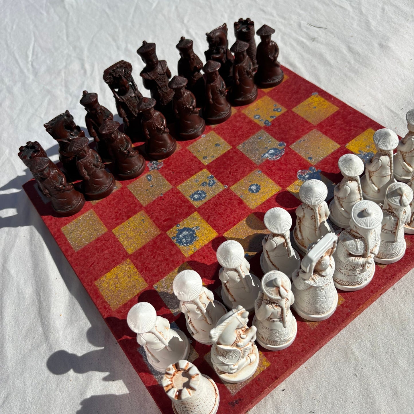 Spartan Yellow & Red - Chinese Edition Chess Set