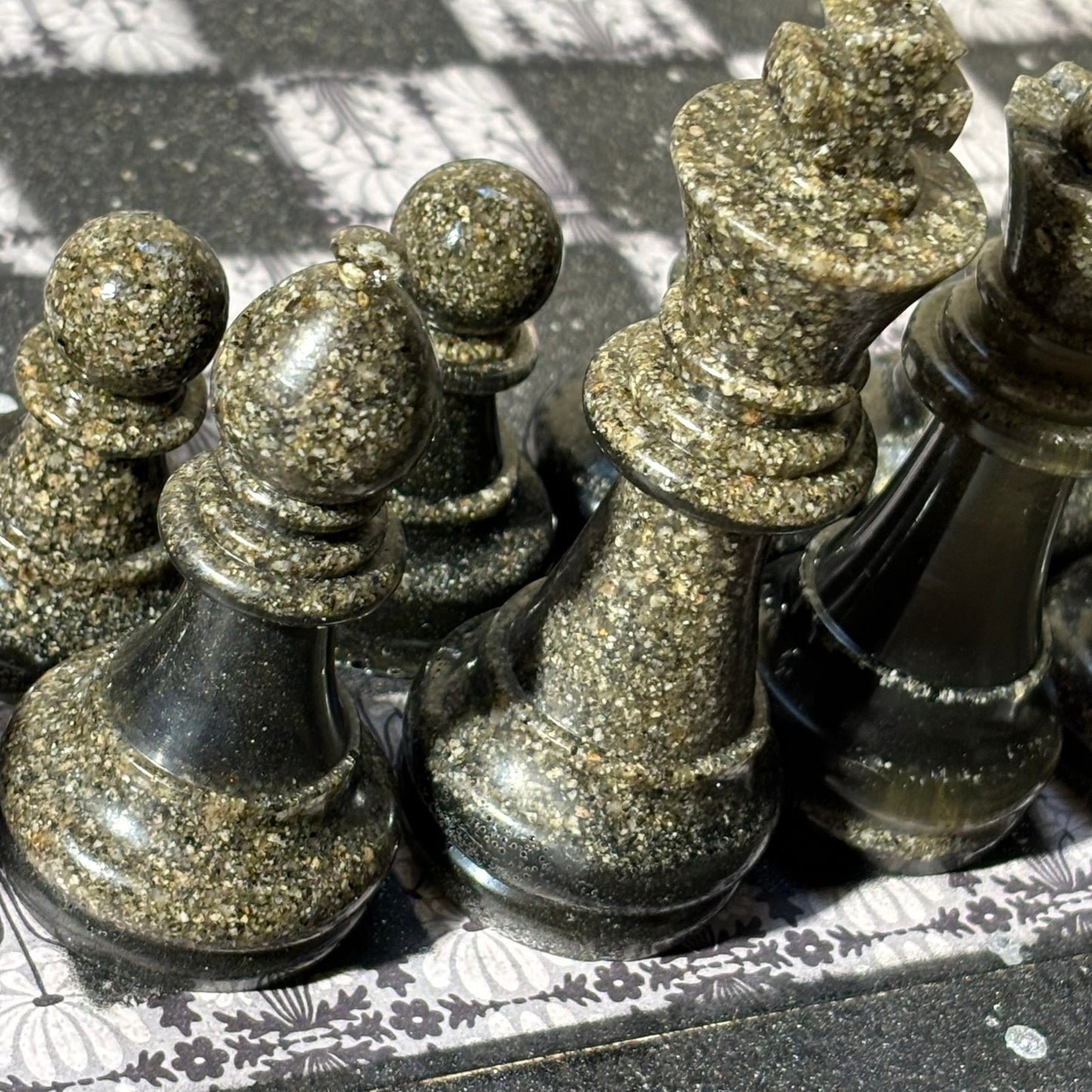 Golden Hue - Large Deluxe Chess Set