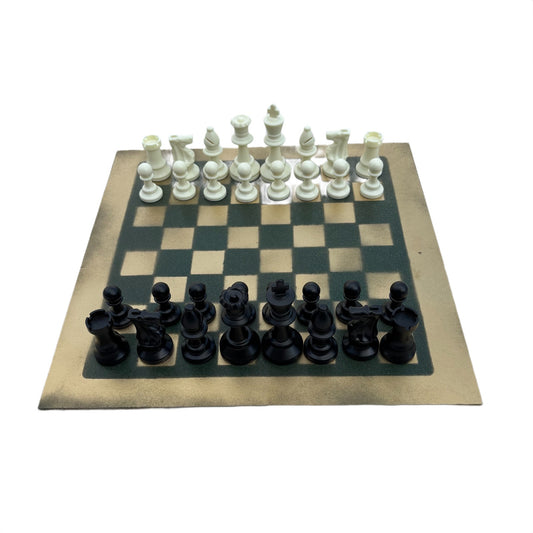 Vintage Golden Green - Painted Chess Set