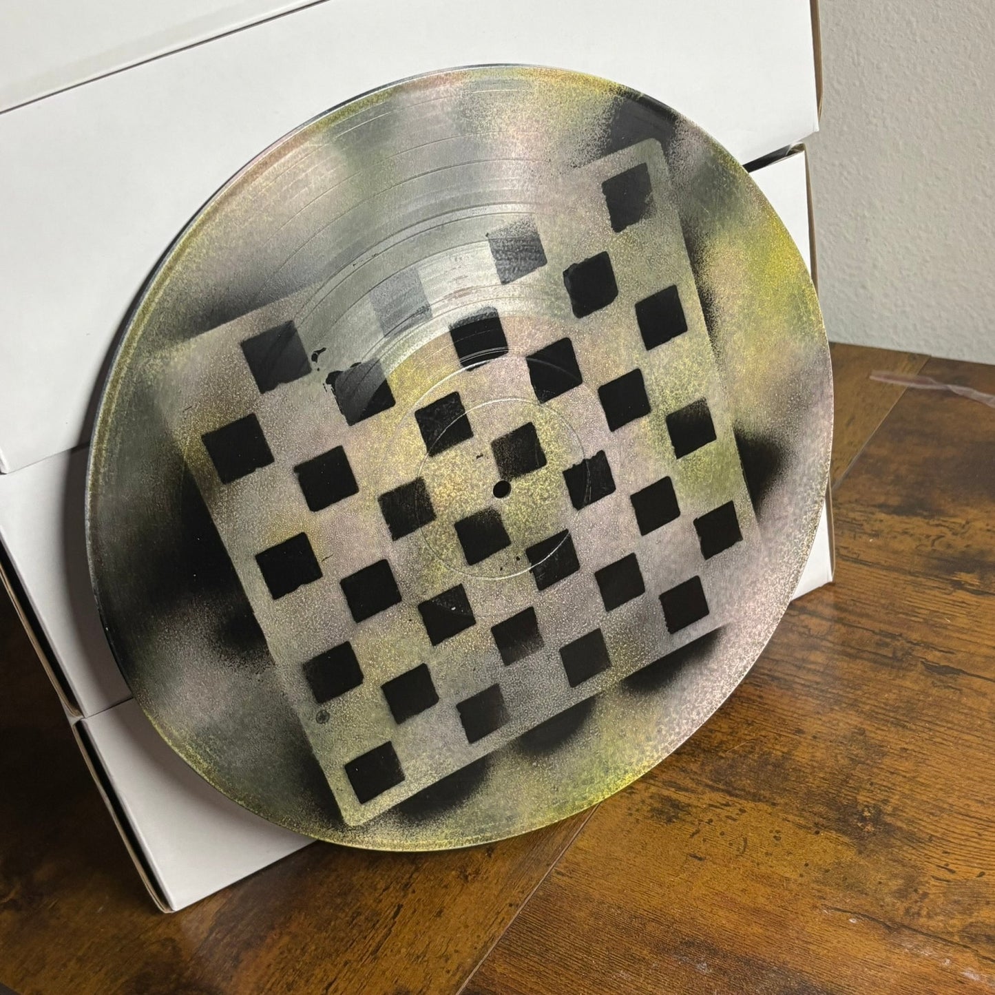 Dirty Green - Vinyl Chess Board