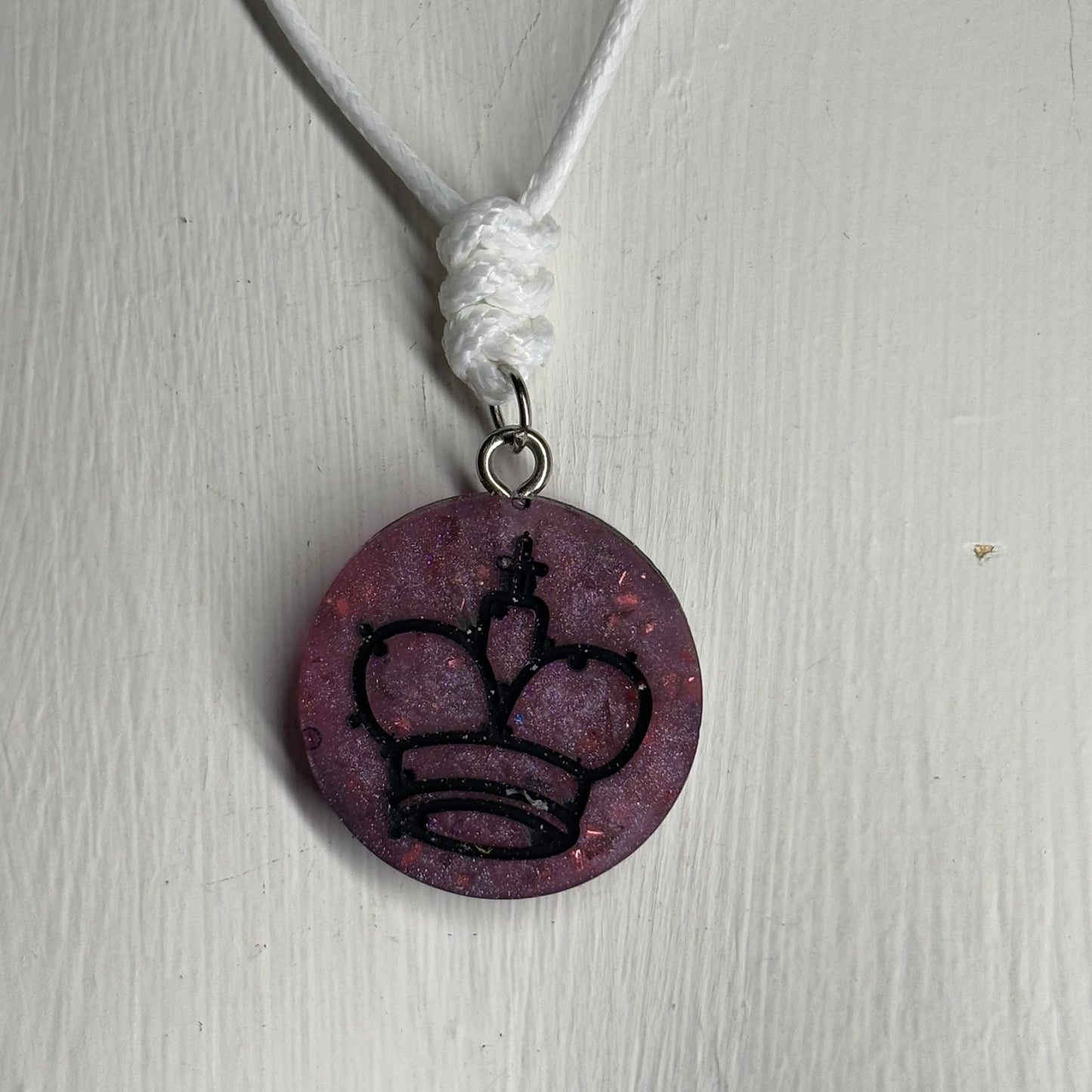 Purple King - Handmade Resin Chess Necklace - Flat Edition