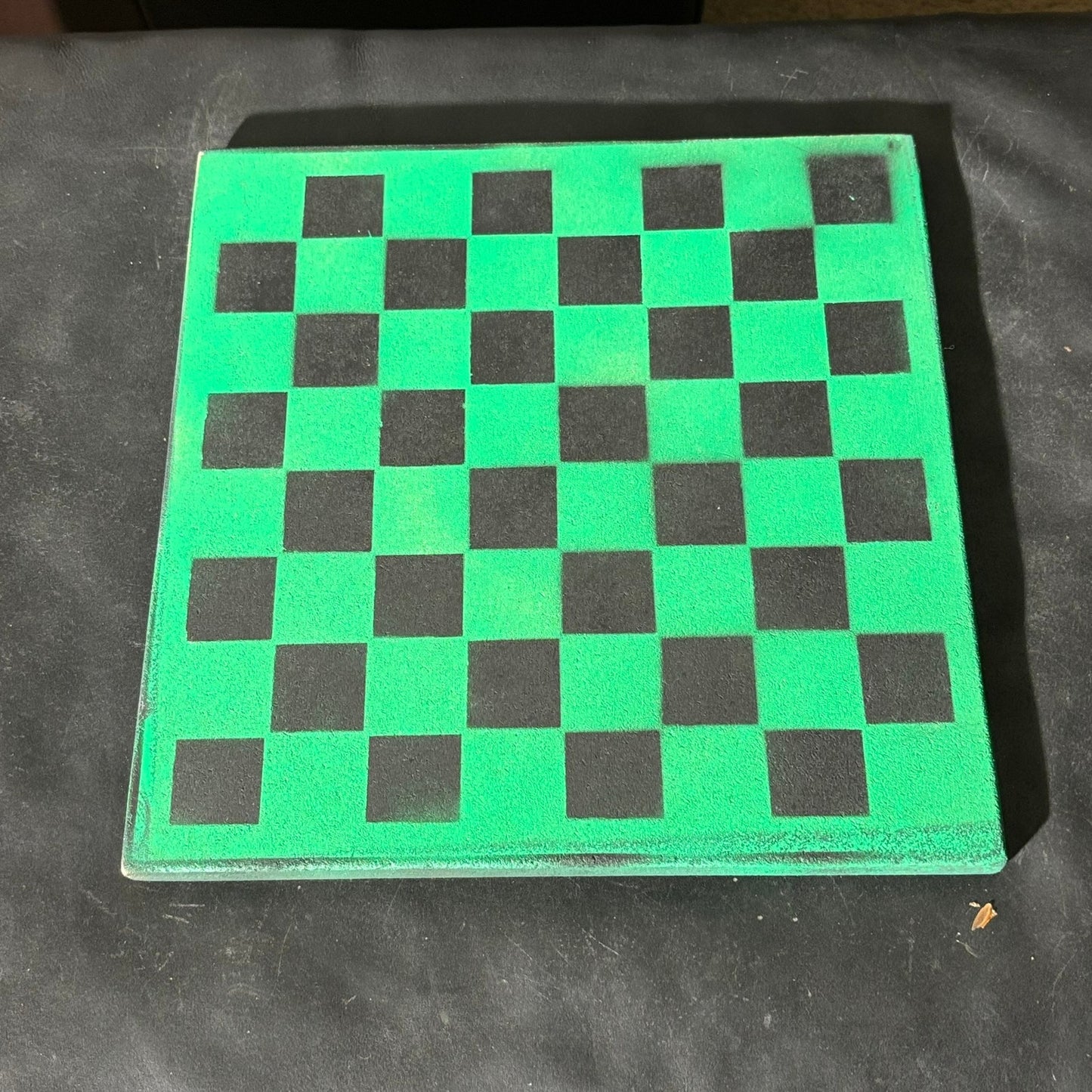 Opal Fire Green - Painted Chess Set