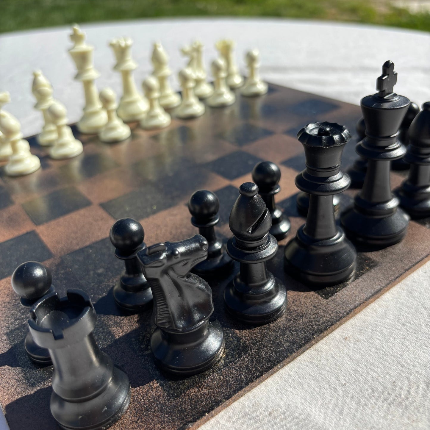 Vintage Brown - Painted Chess Set