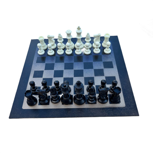 Classic Vintage - Painted Chess Set