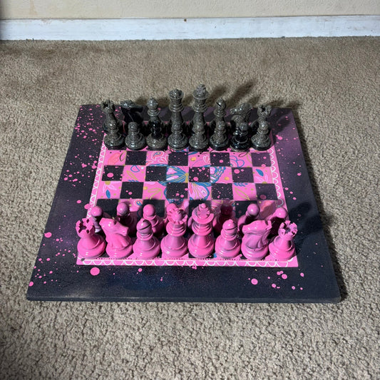 Butterfly Pink - Large Deluxe Chess Set