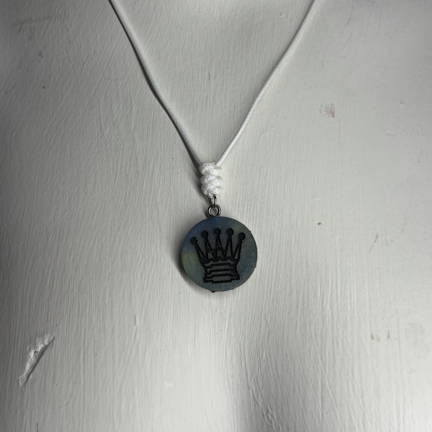 Swamp Green Queen - Handmade Resin Chess Necklace - Flat Edition