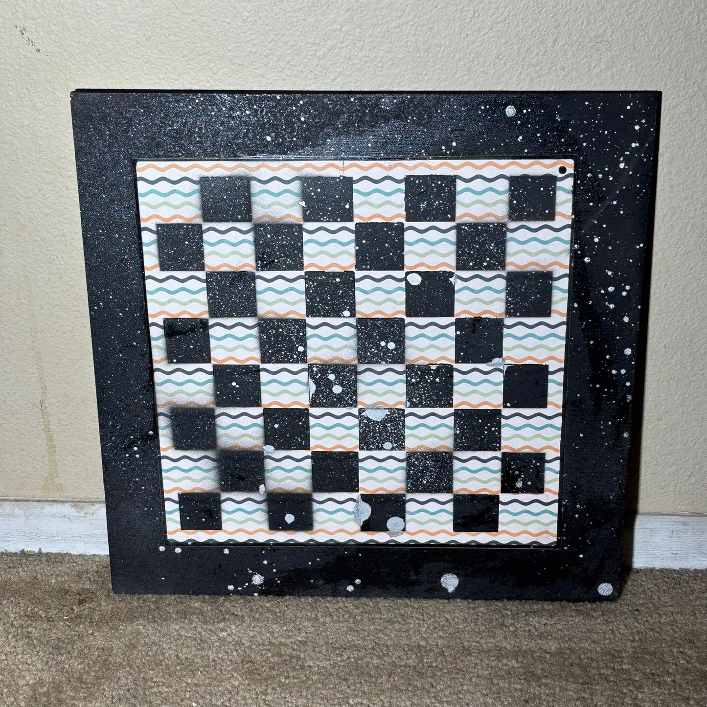 Wiggled Lined Chrome Drip - Large Scrapbook Chess Board