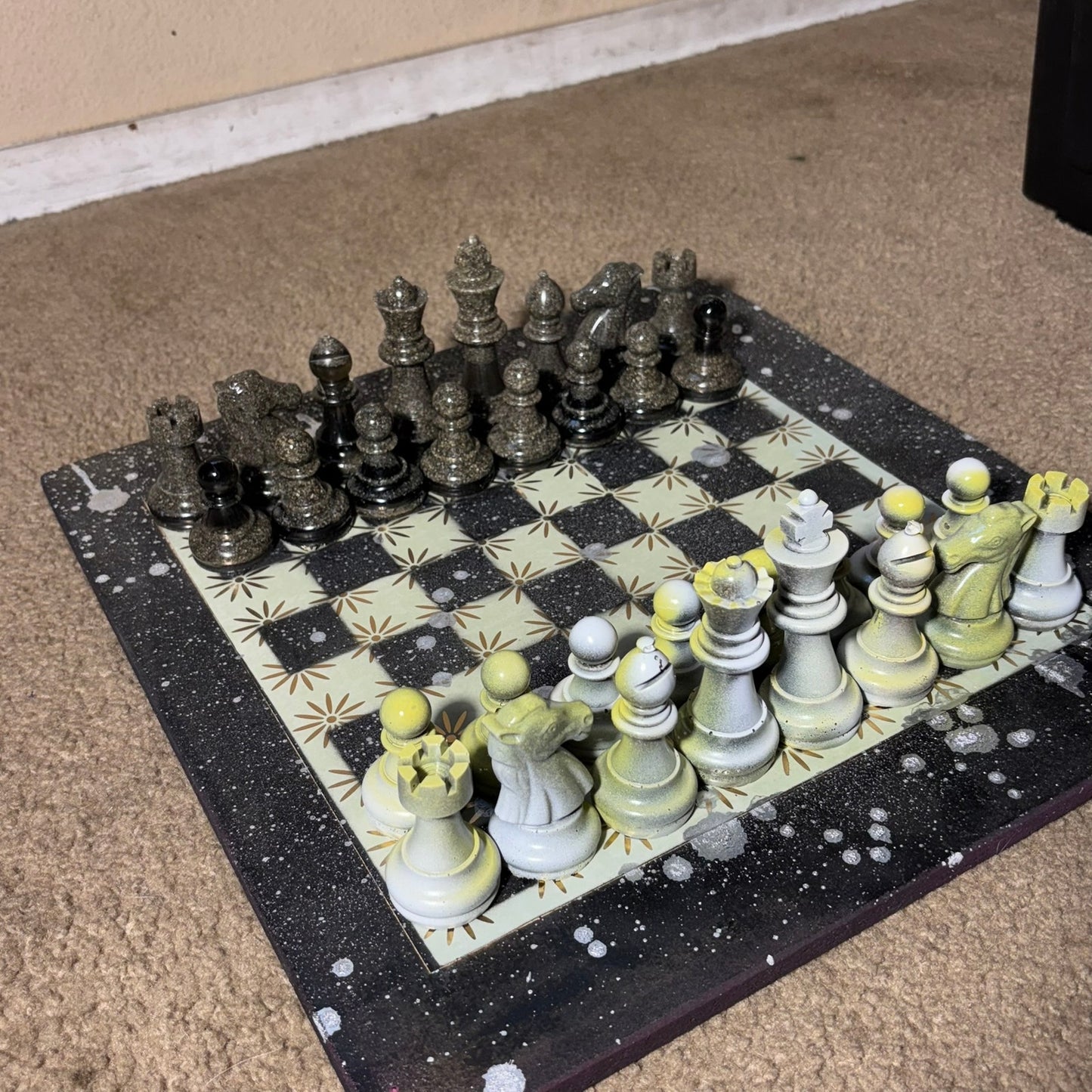 Mystic Green Chrome Drip - Large Deluxe Chess Set