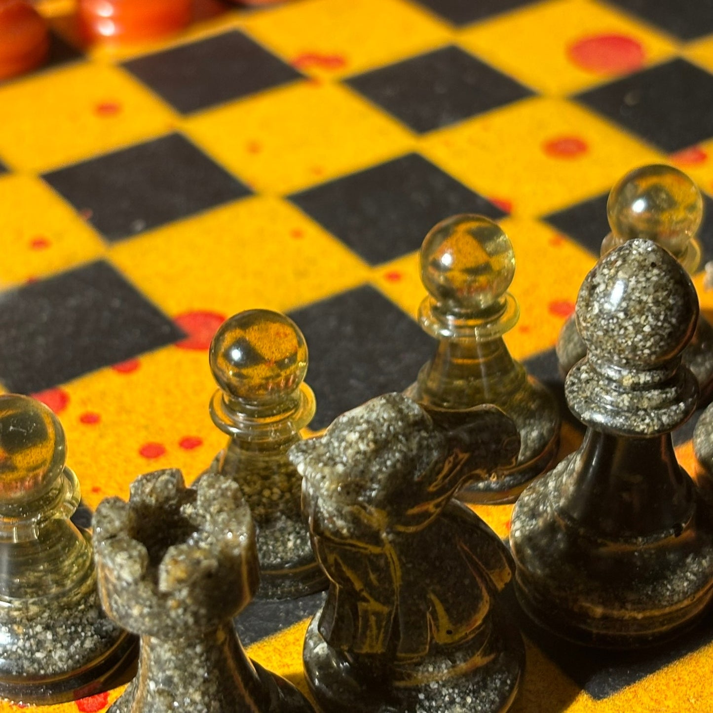 Yellow & Red Opal - Painted Chess Set