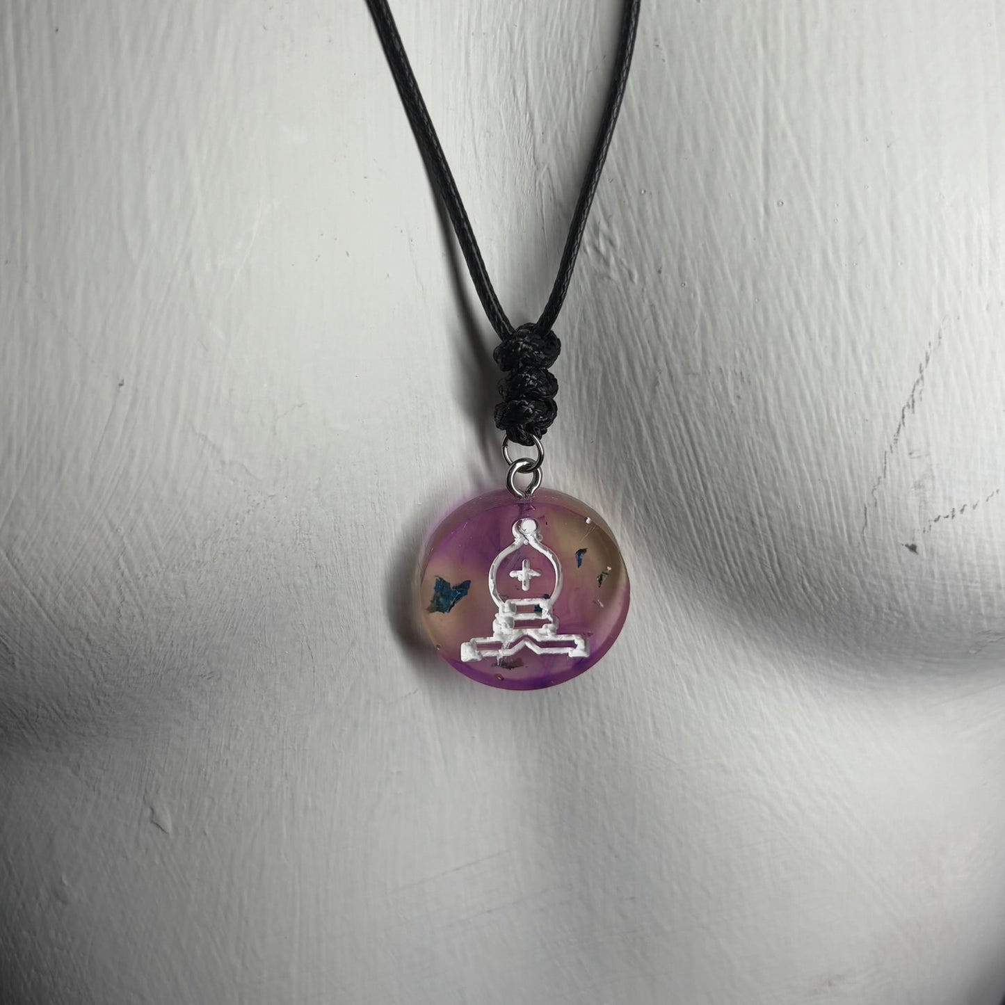 Purple Mix - Handmade Resin Chess Necklace - Flat Edition