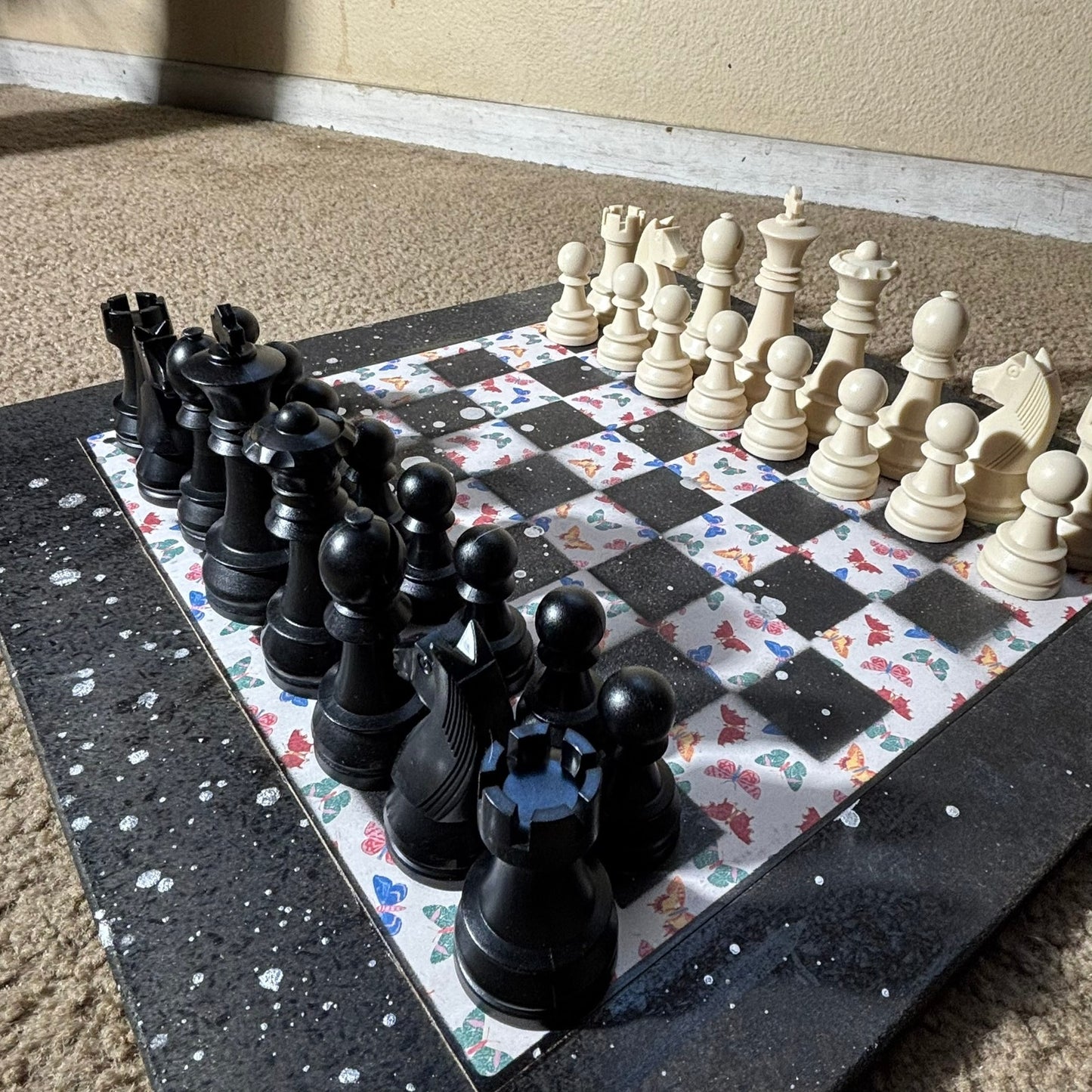 Simplistic Butterflies - Large Deluxe Chess Set