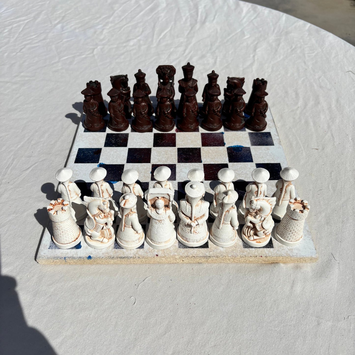 Space White - Chinese Edition Chess Set