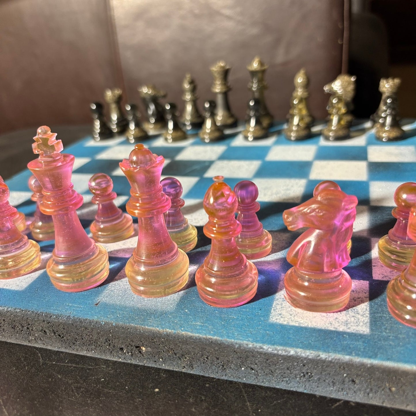 Blue & Pink Mesh - Painted Chess Set