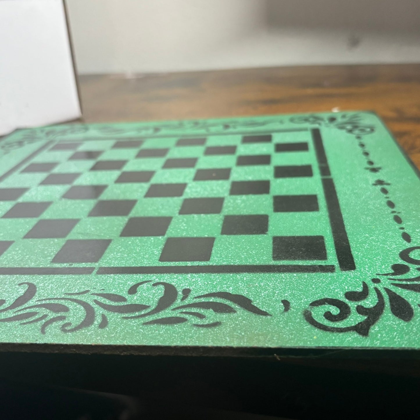 Green & Black - Painted Chess Board