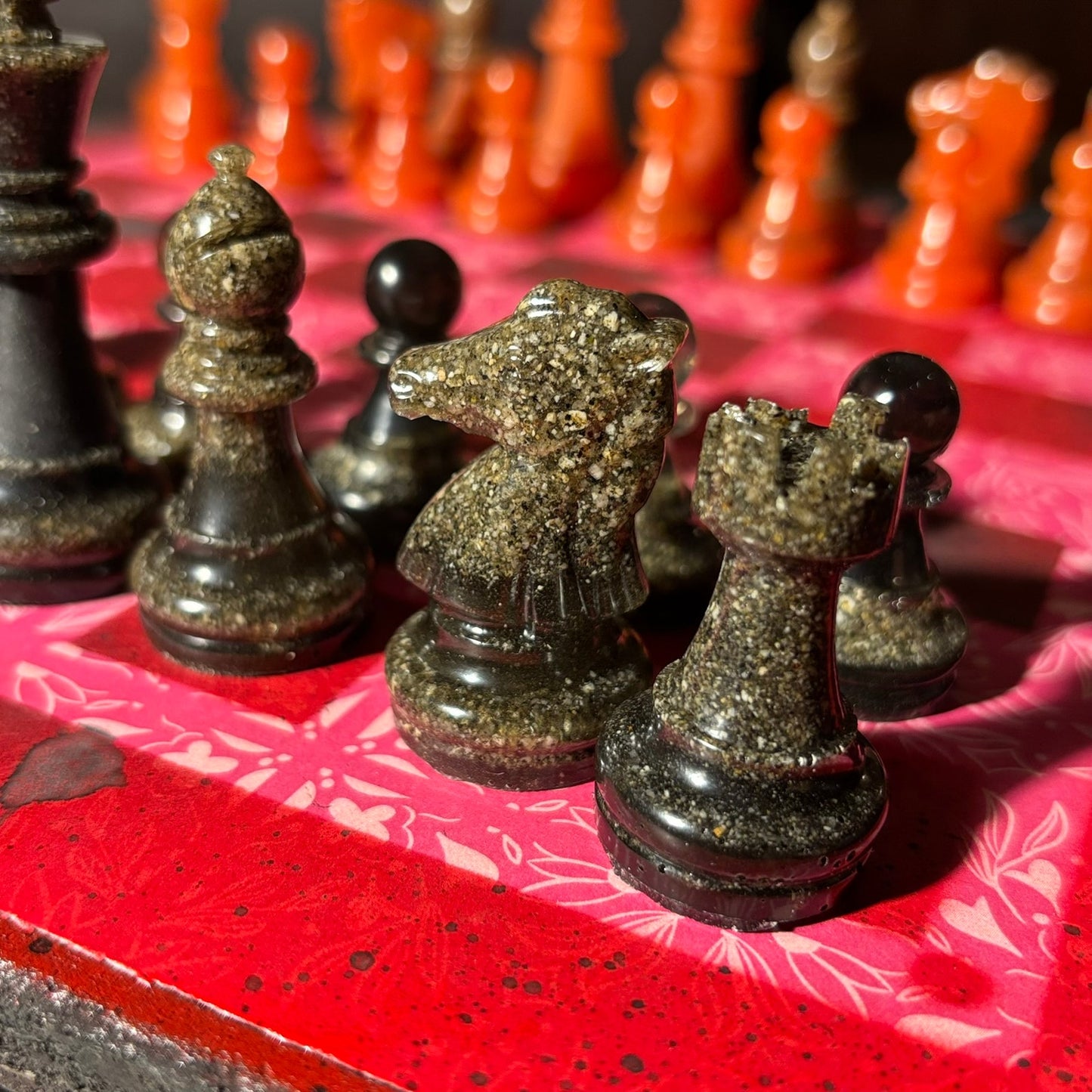 Utopia Vintage Red- Scrapbook Chess Set