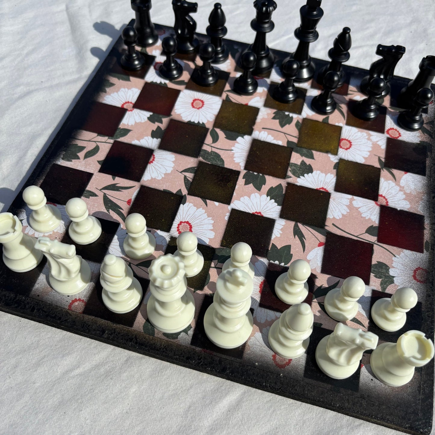 Vintage Flowers - Scrapbook Chess Set