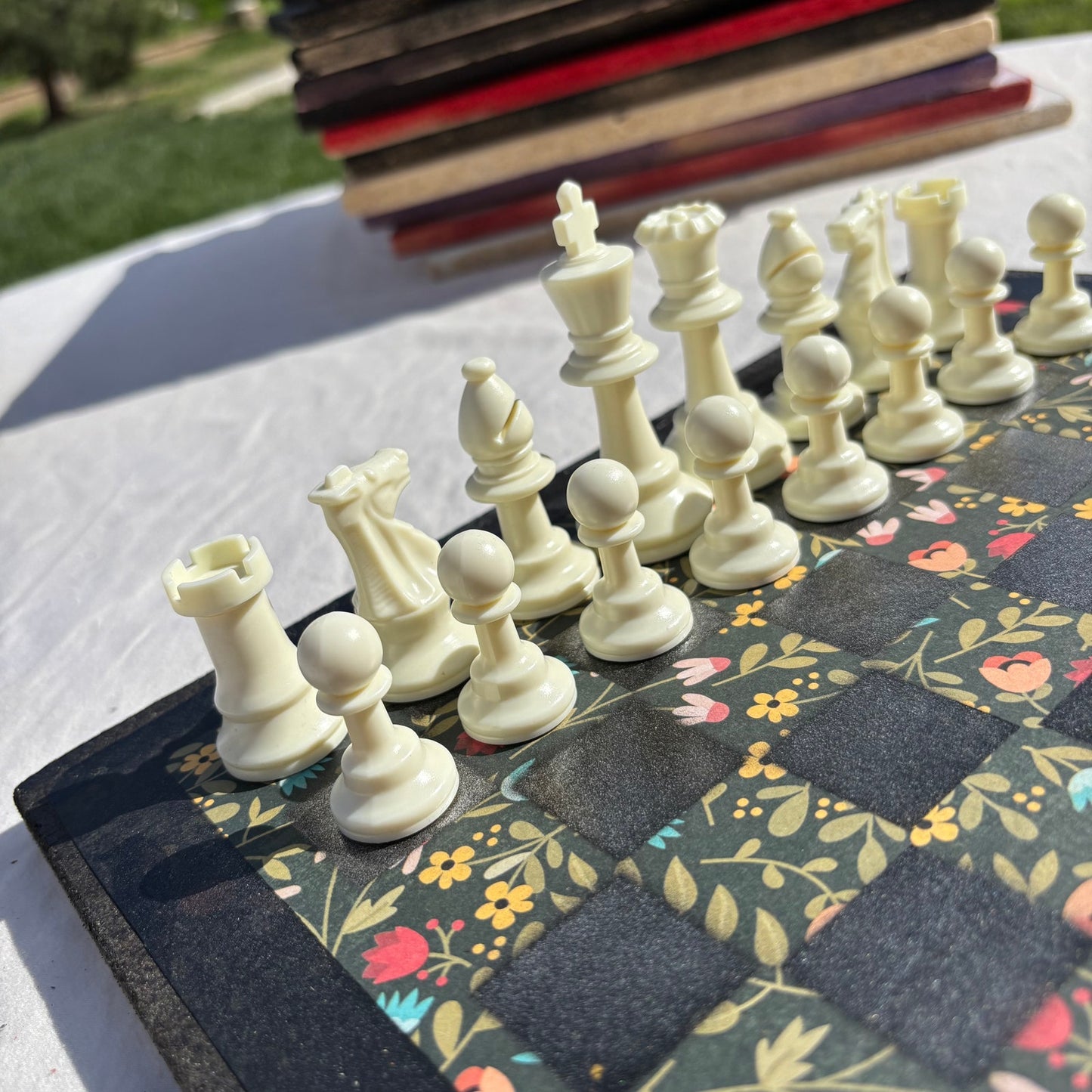 Vintage Flowers - Scrapbook Chess Set