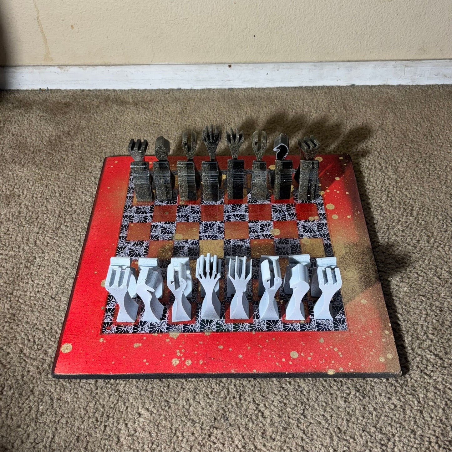 Red Golden Hue - Large Deluxe Chess Set