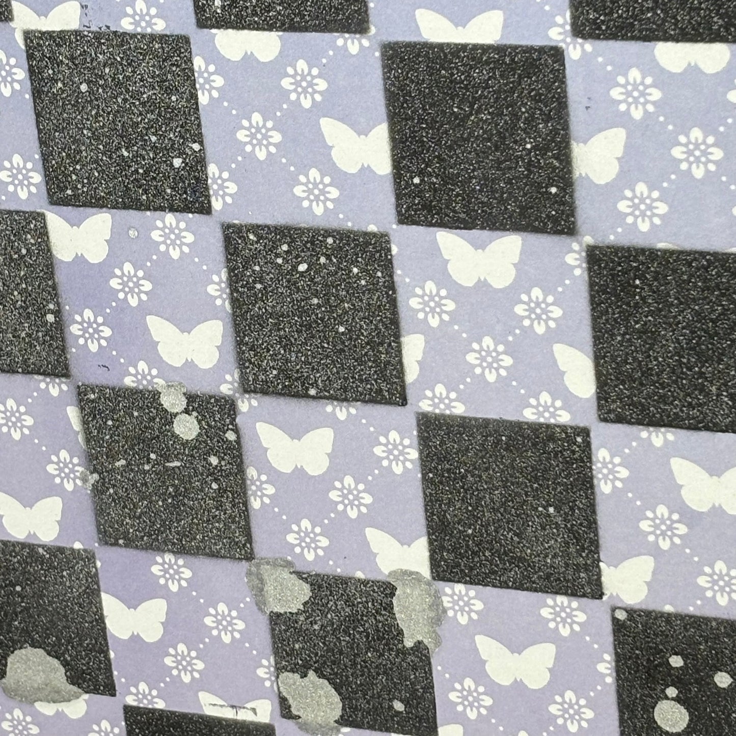 Light Purpled Butterflies - Scrapbook Chess Board