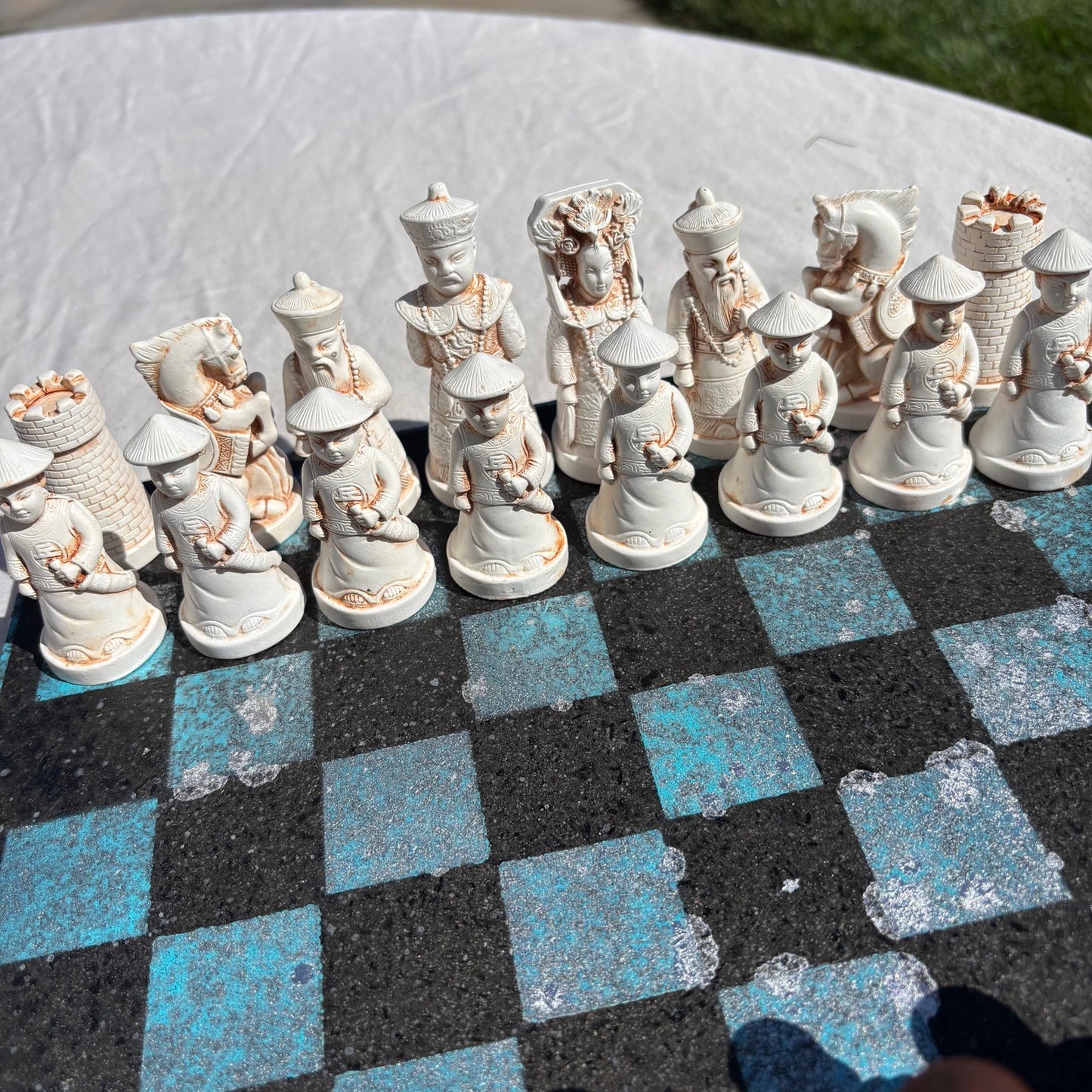 Black & Blue - Chinese Edition Chess Set