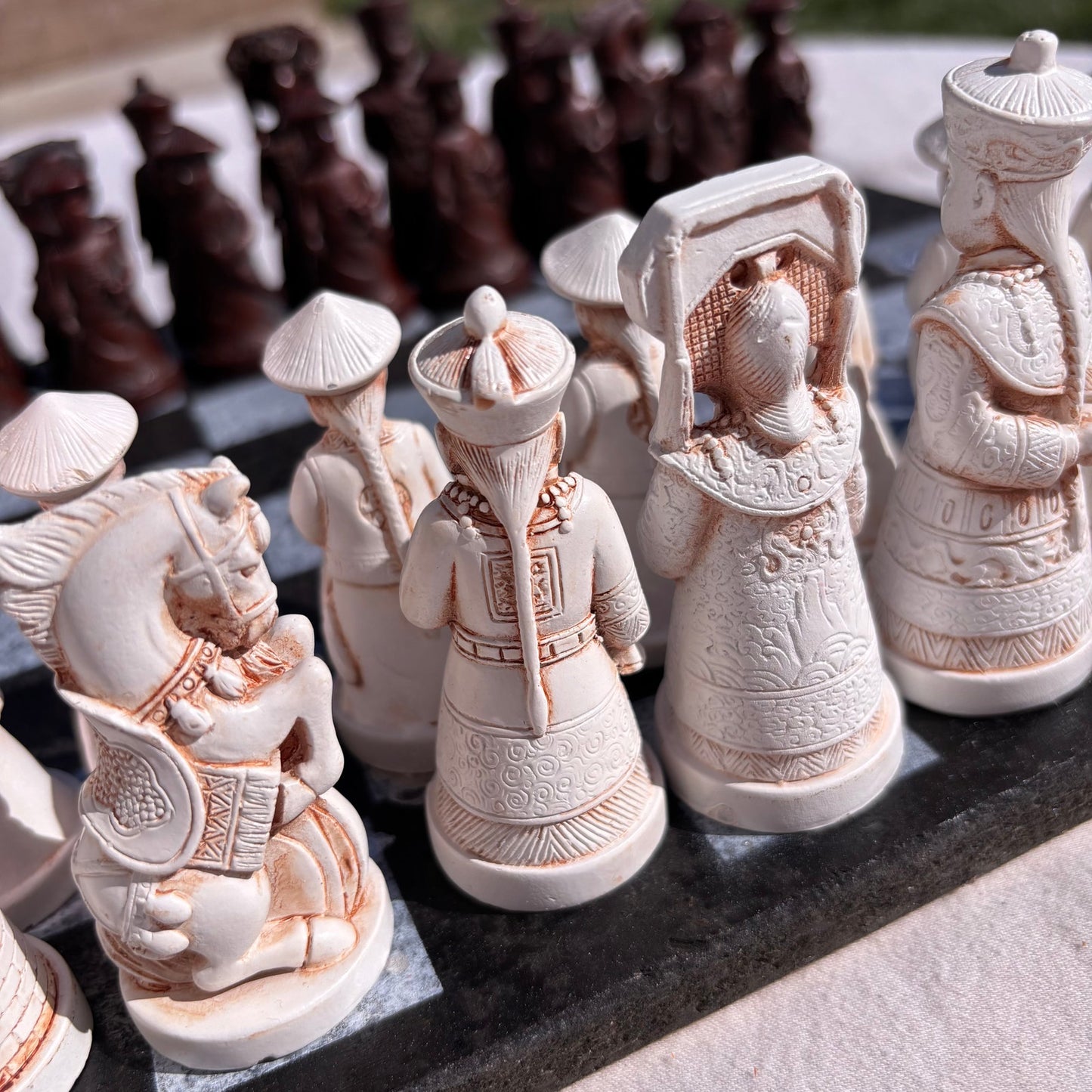Black & White - Chinese Edition Chess Set
