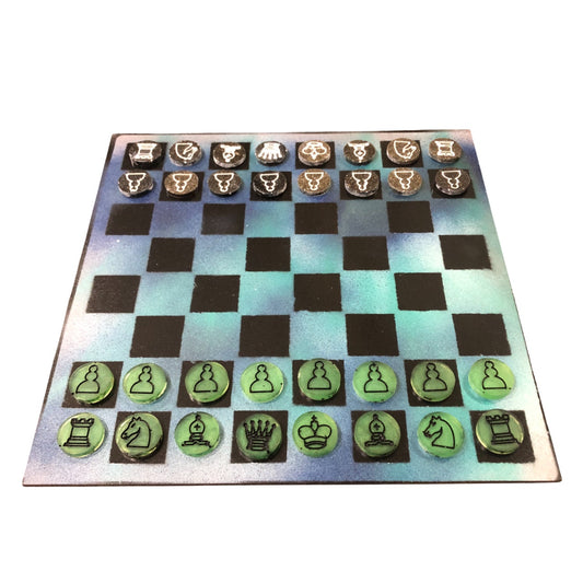 Green Glow Mist - Painted Chess Set