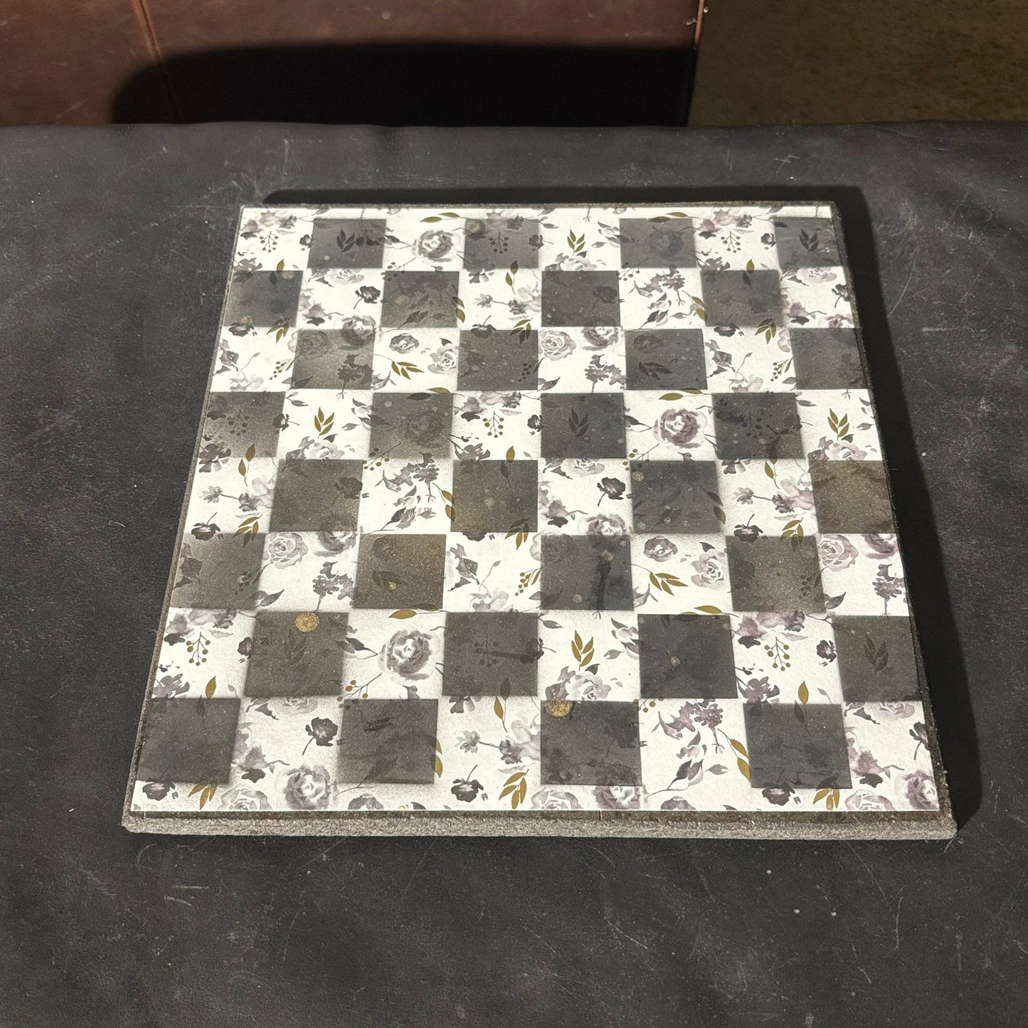 Black Flower - Scrapbook Chess Set