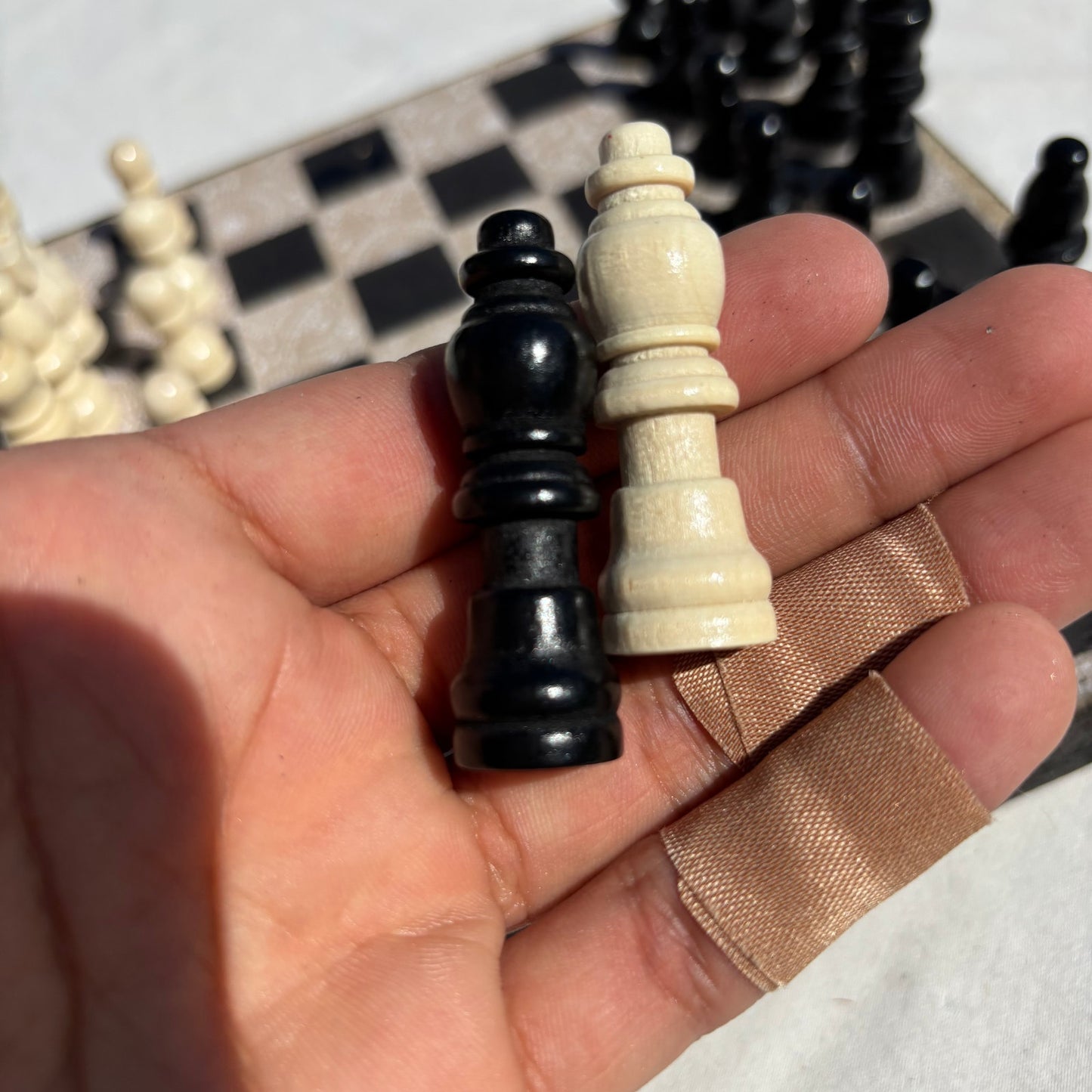 Vintage Cream Pattern - Scrapbook Chess Set