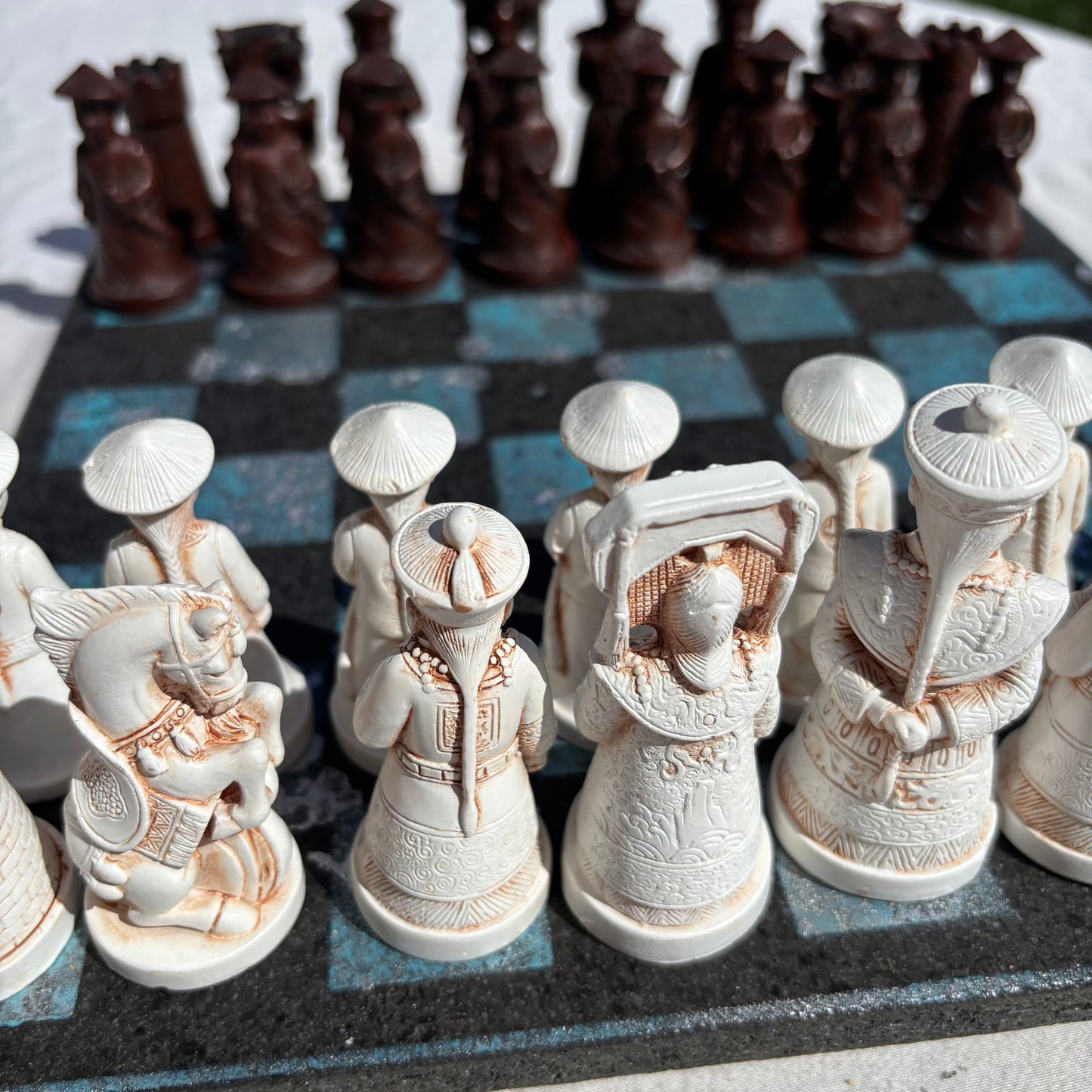 Black & Blue - Chinese Edition Chess Set