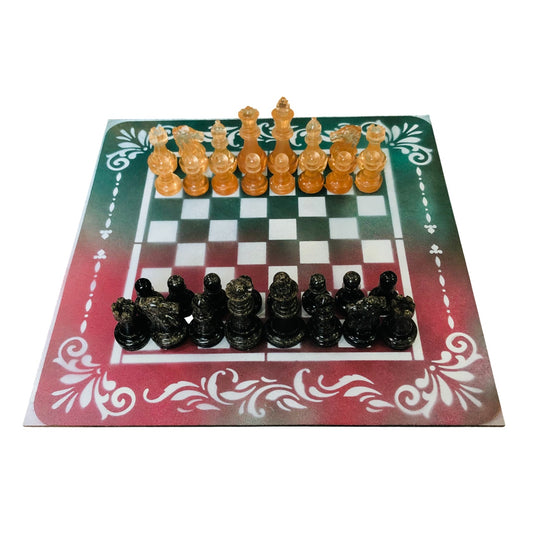 Royal Tropics - Painted Chess Set