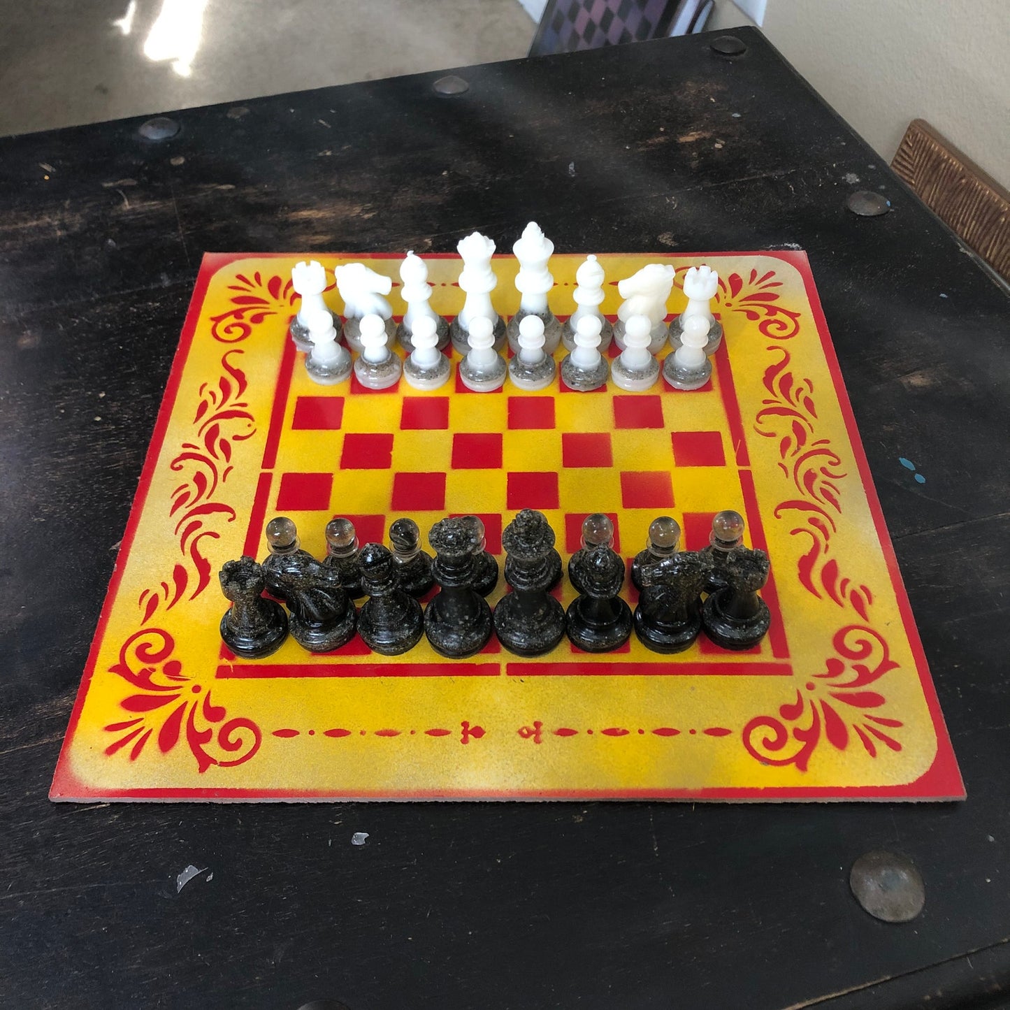 Royal Yellow & Red - Painted Chess Set