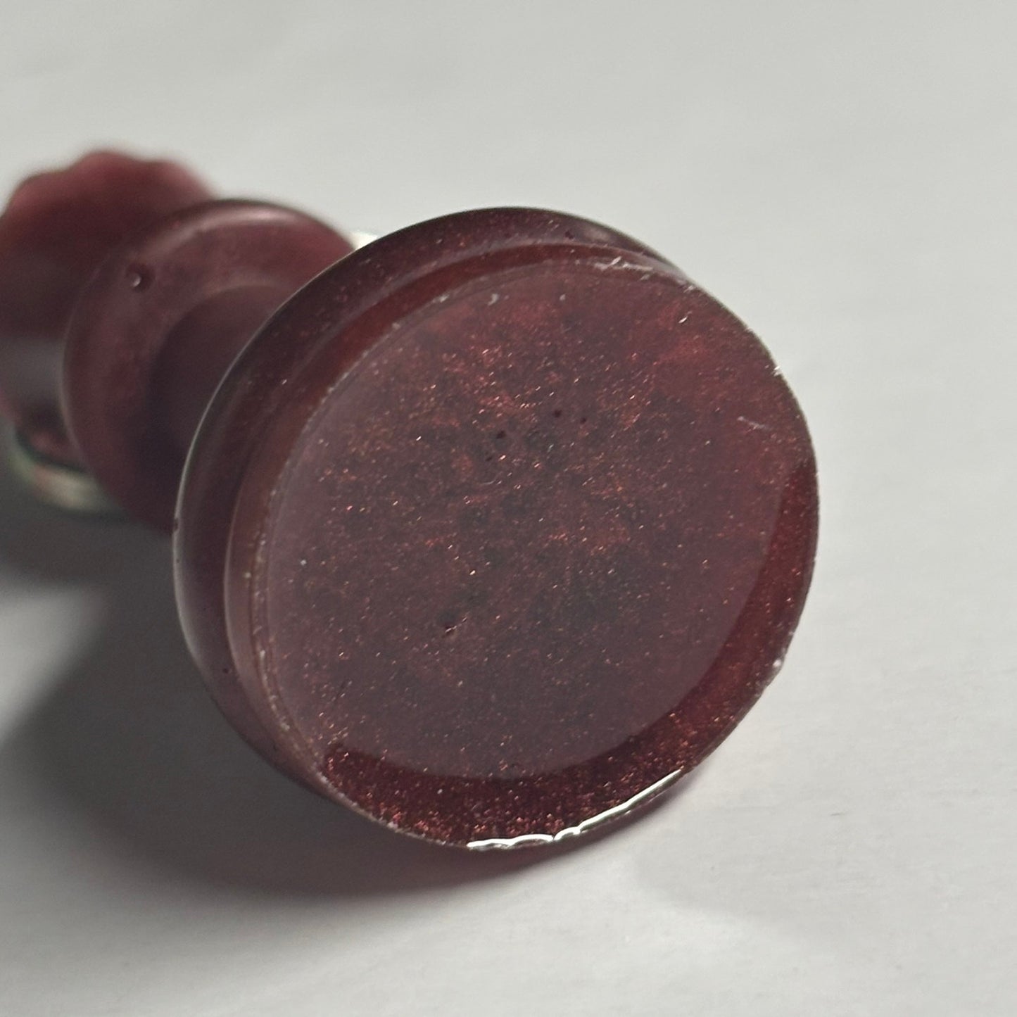 Bronze Red Queen - Handmade Resin Keychain